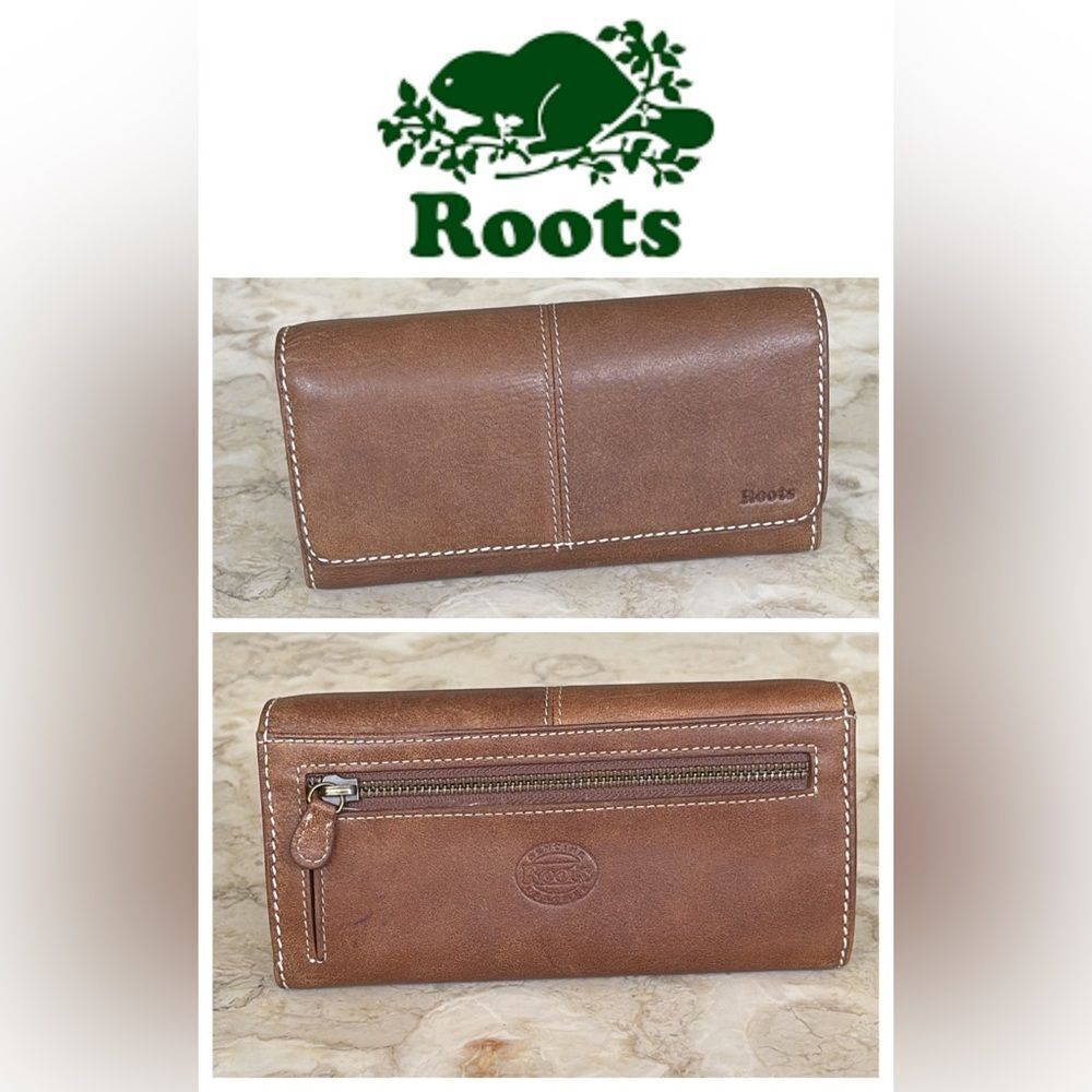 NWOT Roots Tribe Leather Trifold Wallet